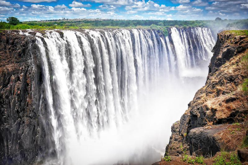 En-routing the Victoria Falls