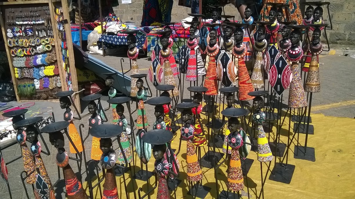 Explore Massai Market