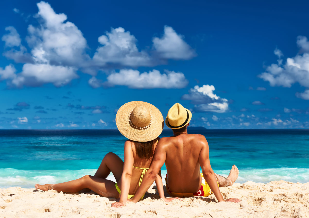  Sunbath in the beach