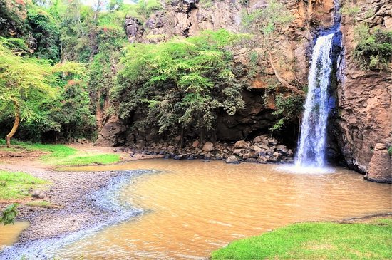 Makalia Falls