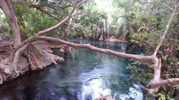 Maji Moto Kubwa hot spring