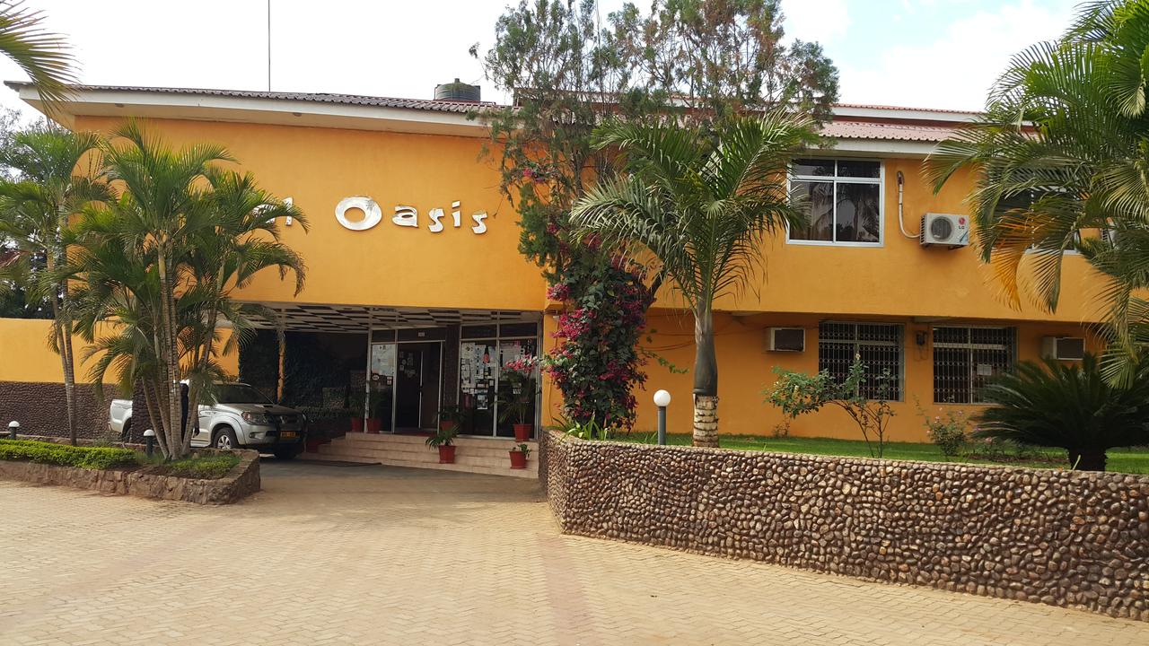 Oasis Hotel