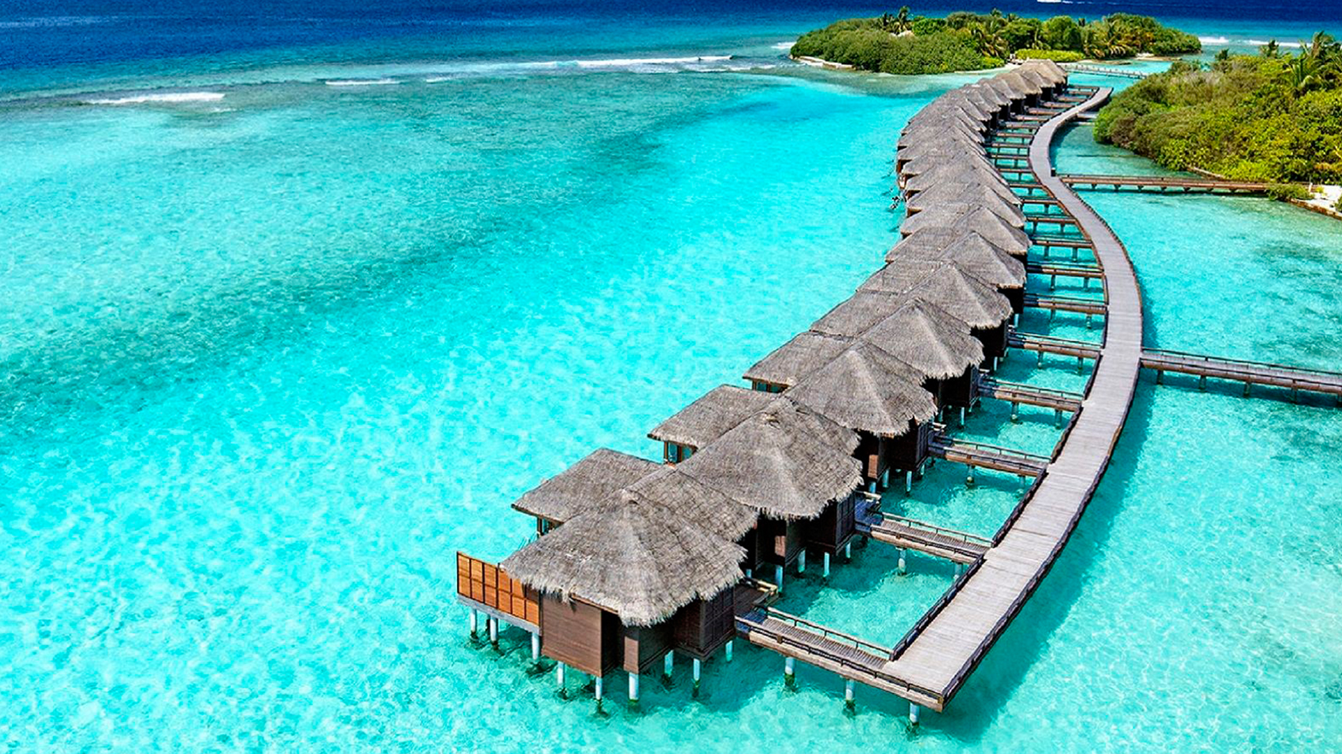 Sheraton Maldives Full Moon Resort & Spa