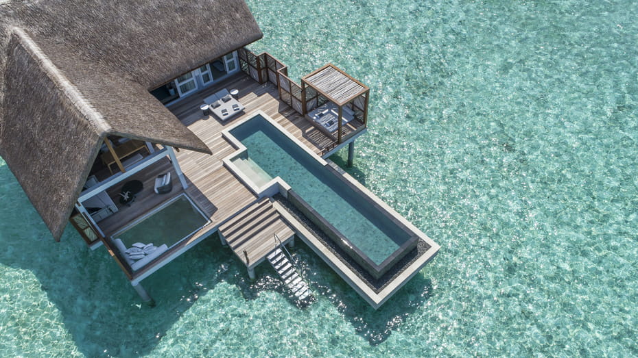 Four Seasons Landaa Giraavaru